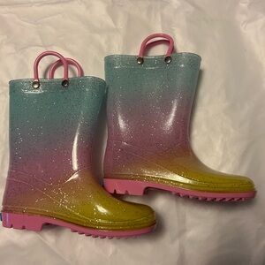 Kids Sparkly Ombre Rain Boots